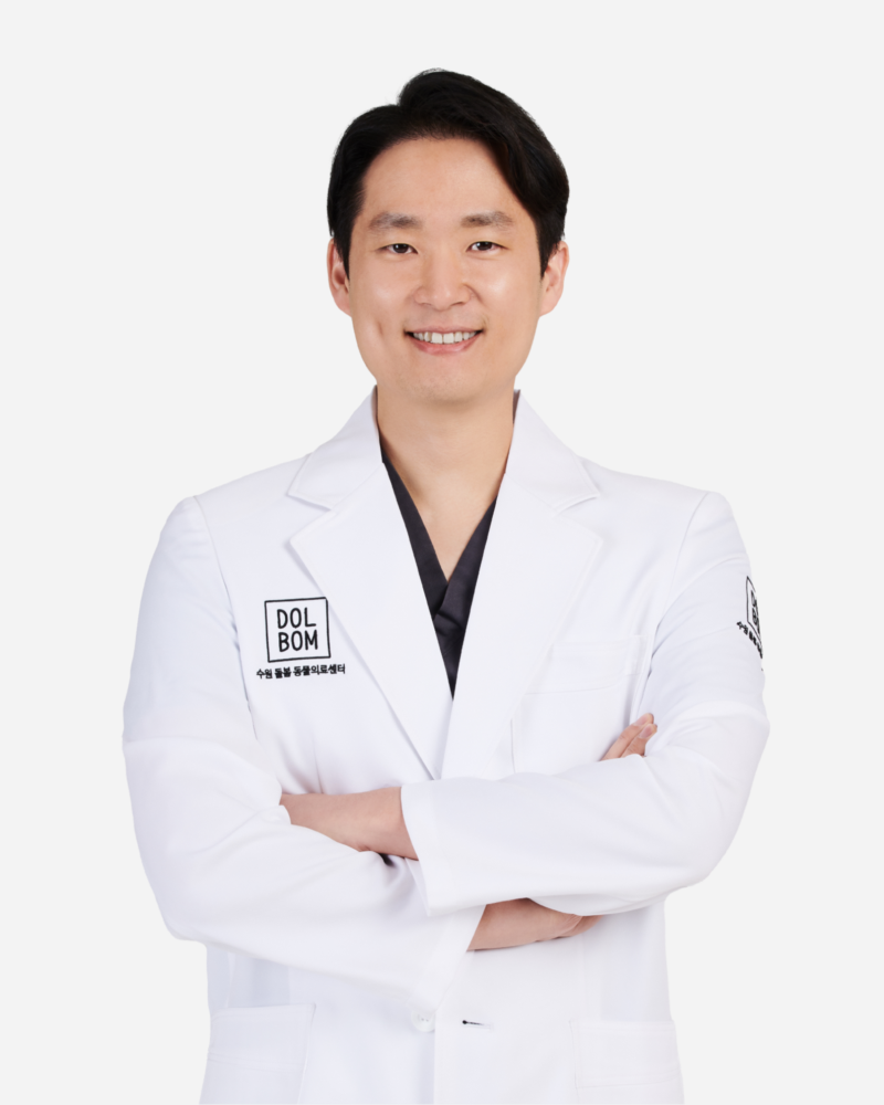 이인용 대표원장 2.png